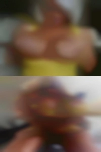 Lack make looking for threesomes from single females St.Louis.